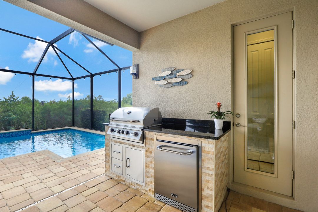 8584 Big Mangrove Dr, Fort Myers, FL 33908