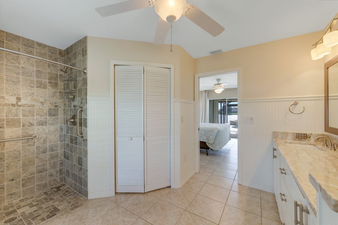 1127 SW 6th Ave, Cape Coral, FL 33991