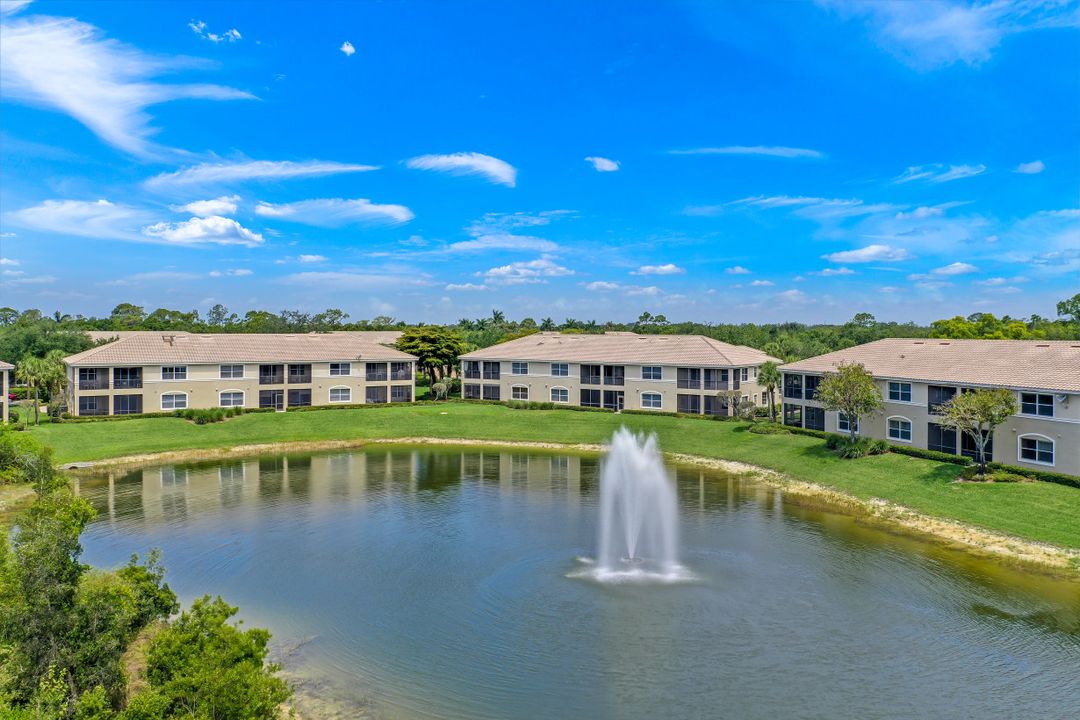 7050 Bay Woods Lake Ct #201, Fort Myers, FL 33908
