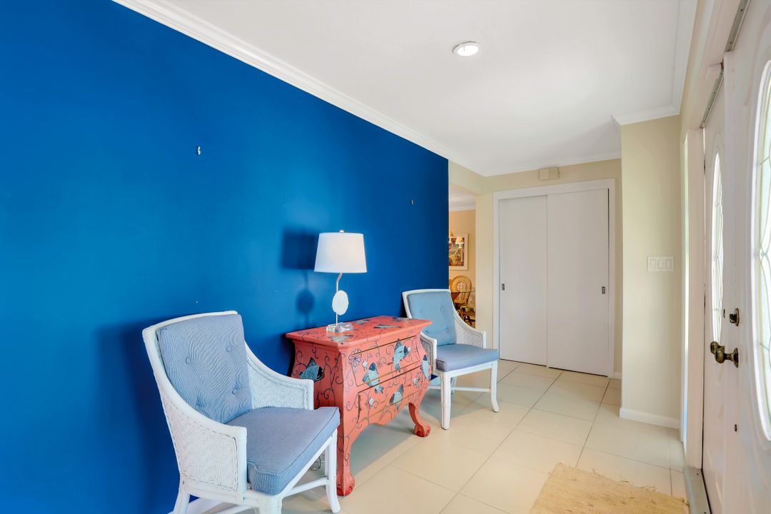 5165 Starfish Ave, Naples, FL 34103