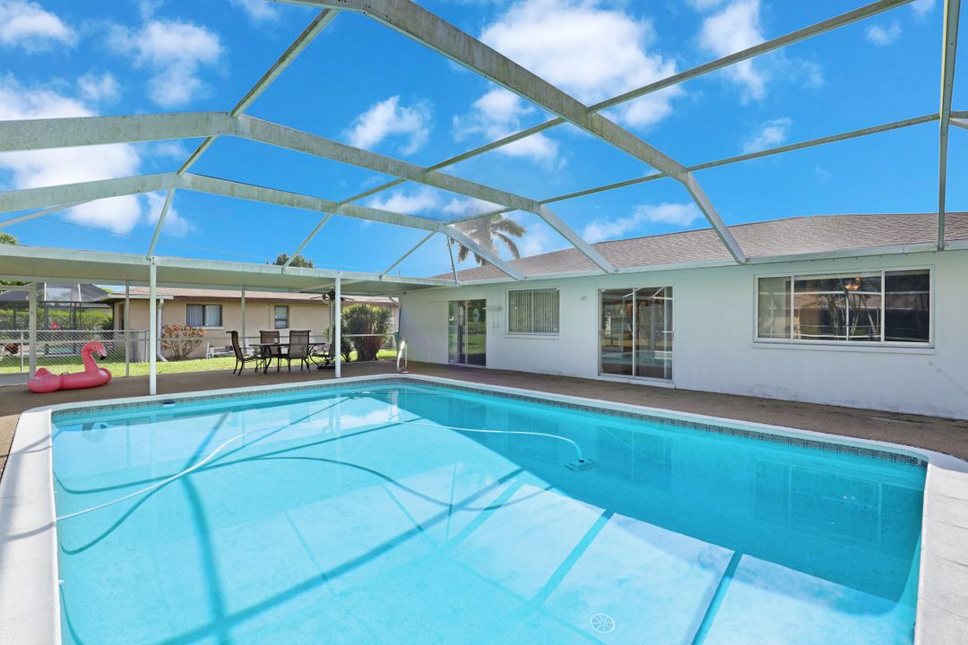 1409 SE 21st Terrace, Cape Coral, FL 33990