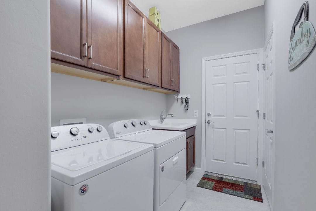 5278 Juliet Ct, Ave Maria, FL 34142