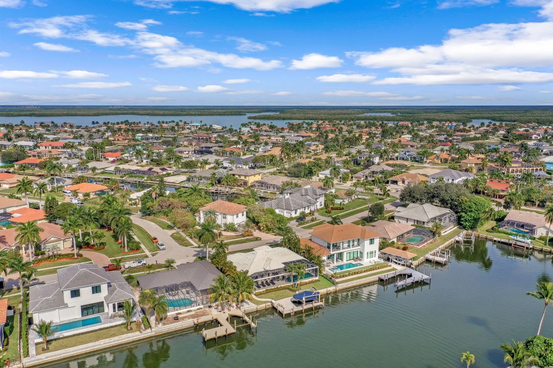 1786 Hummingbird Ct, Marco Island, FL 34145