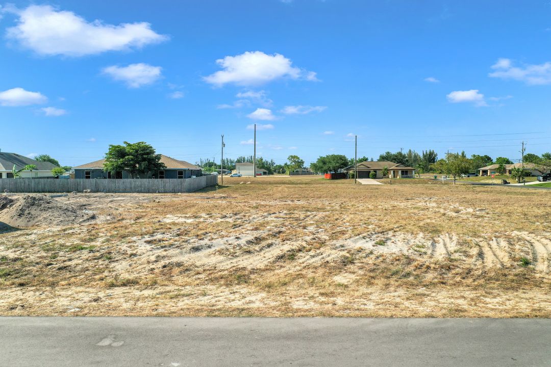 1405 SW 1st St, Cape Coral, FL 33991