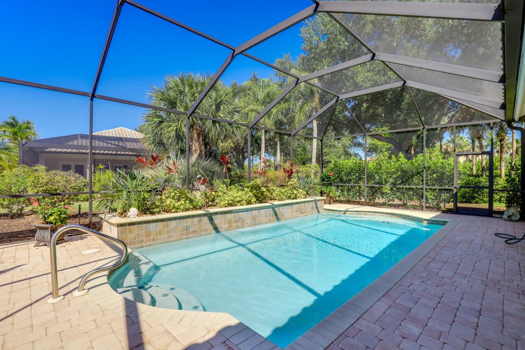 24761 Goldcrest Dr, Bonita Springs, FL 34134