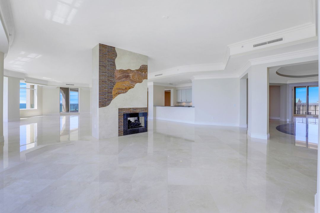 970 Cape Marco Dr, Marco Island, FL 34145