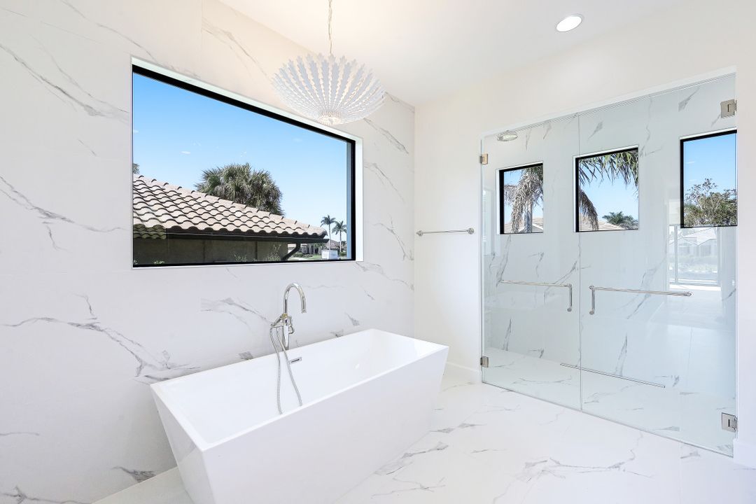 1857 Woodbine Ct, Marco Island, FL 34145