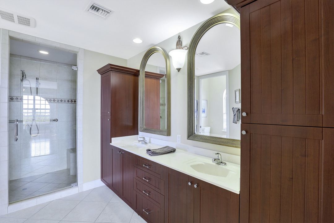 1827 Dogwood Dr, Marco Island, FL 34145