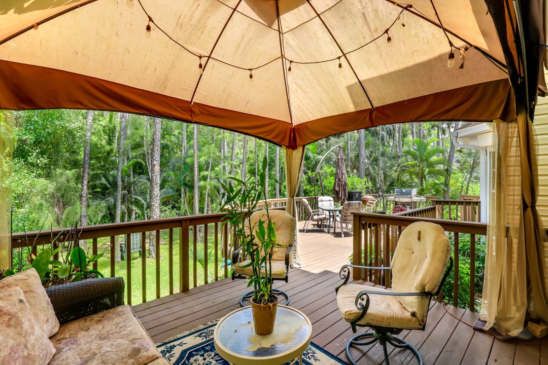 5700 Cypress Hollow Way, Naples, FL 34109