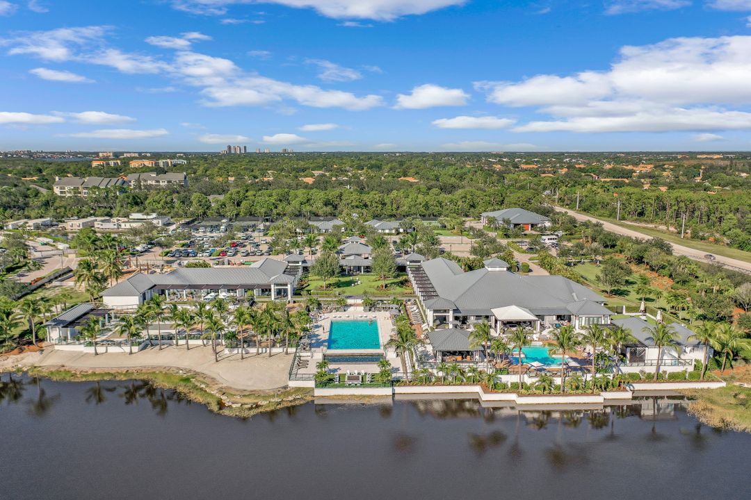 13915 Old Coast Rd #1601, Naples, FL 34110