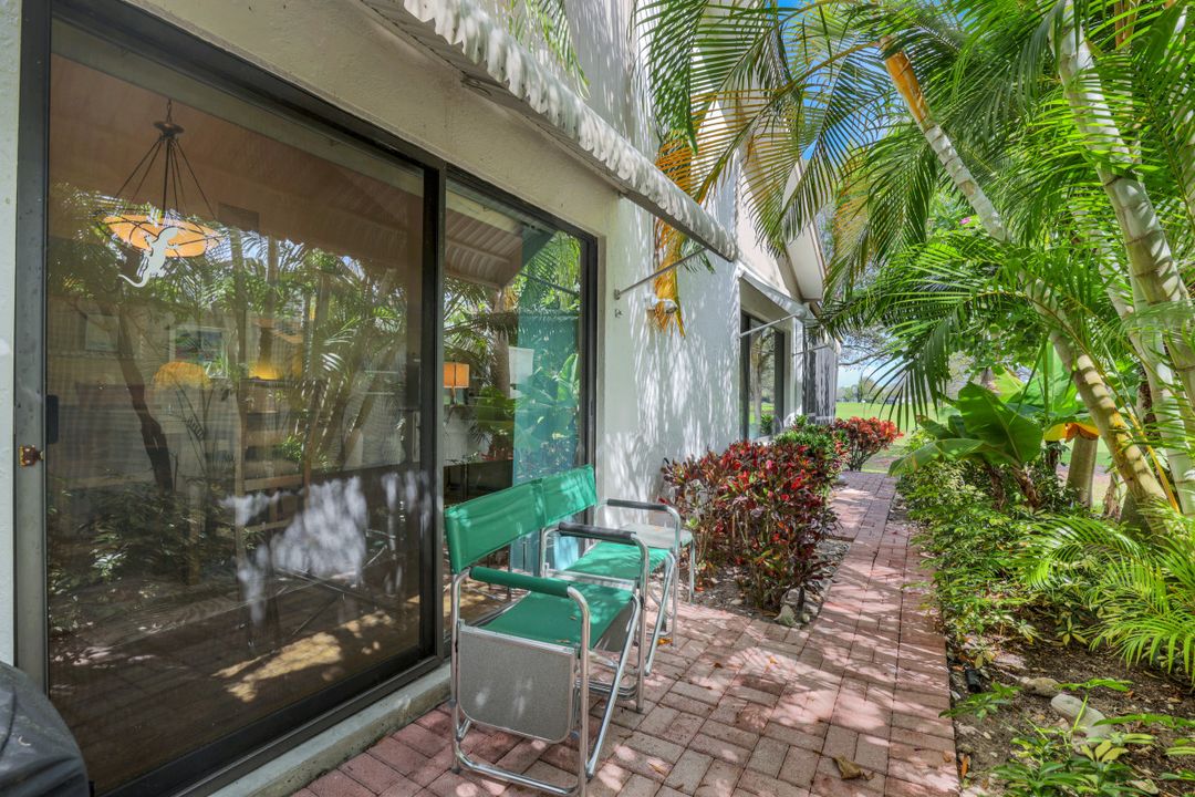 13244 Wedgefield Dr, Naples, FL 34110