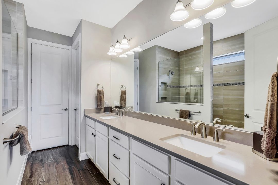 2765 Amaranda Ct, Naples, FL 34114