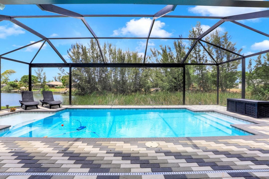 937 SW 28th Terrace, Cape Coral, FL 33914