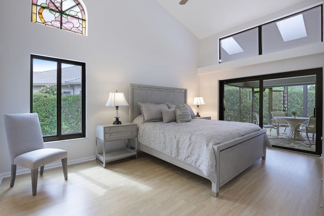 1380 Bald Eagle Dr, Naples, FL 34105