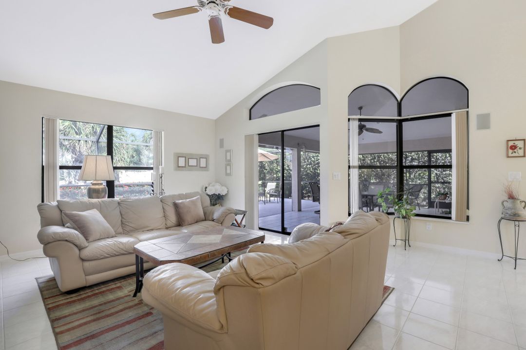 12790 Hunters Ridge Dr, Bonita Springs, FL 34135