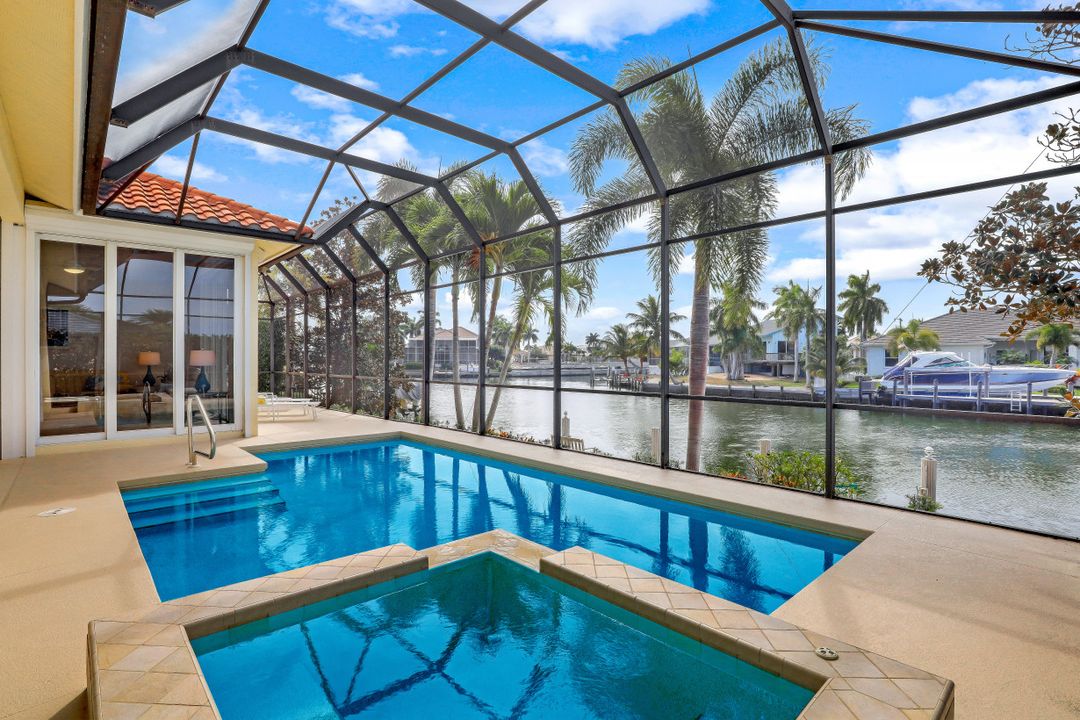 268 Edgewater Ct, Marco Island, FL 34145