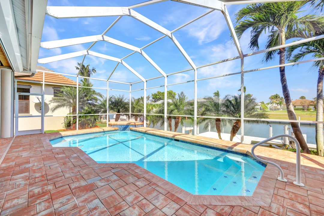 469 Persian Ct, Marco Island, FL 34145