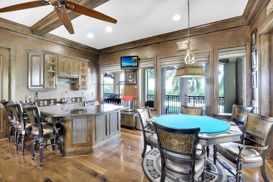 3840 Surfside Blvd, Cape Coral, FL 33914