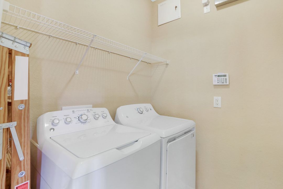 12168 Country Day Cir, Fort Myers, FL 33913