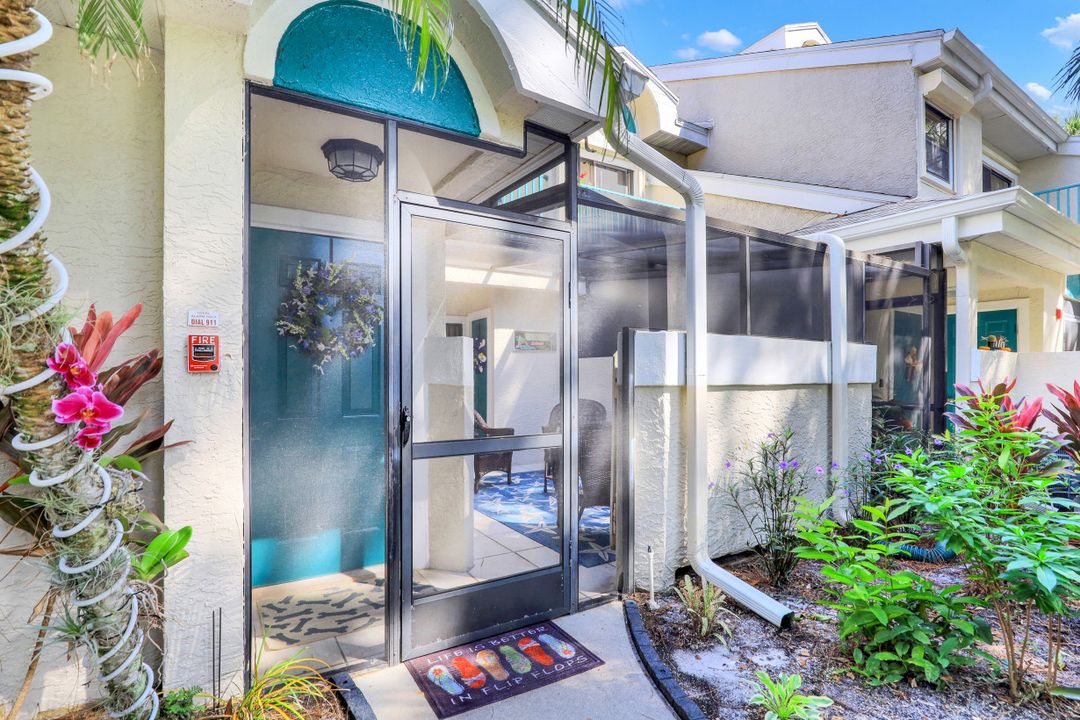 55 Emerald Woods Dr #C 11, Naples, FL 34108