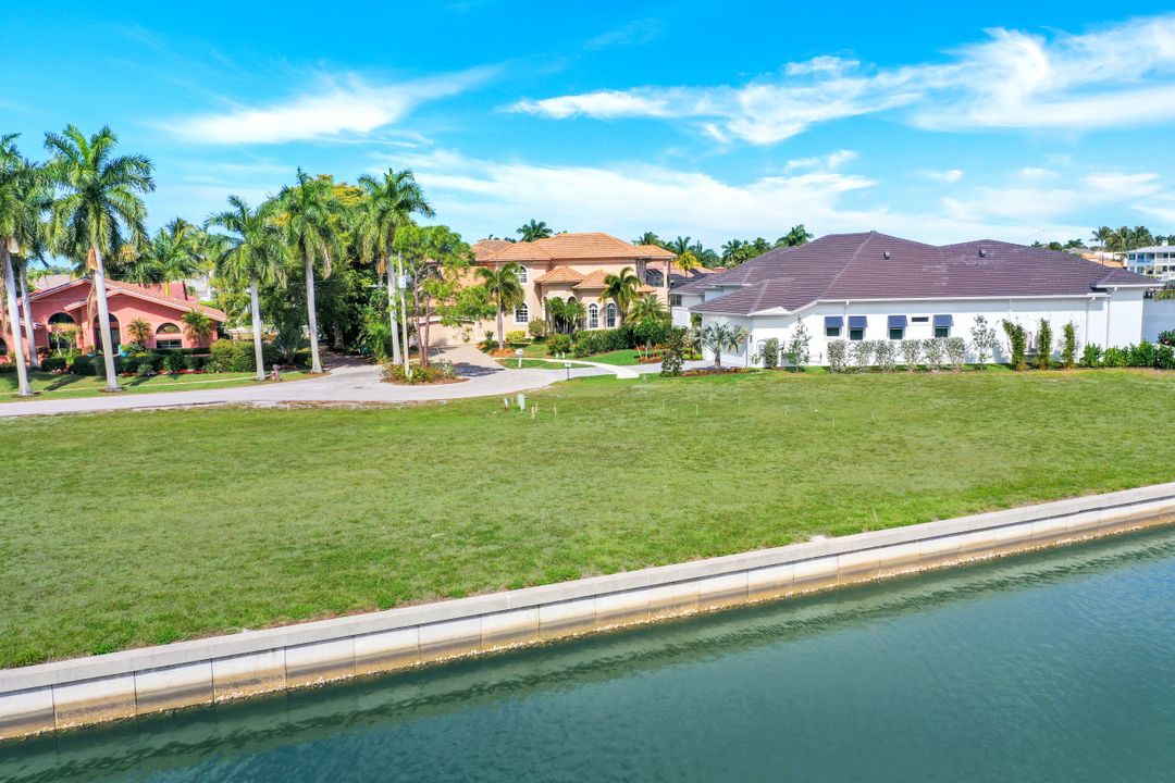 1575 Buccaneer Ct, Marco Island, FL 34145