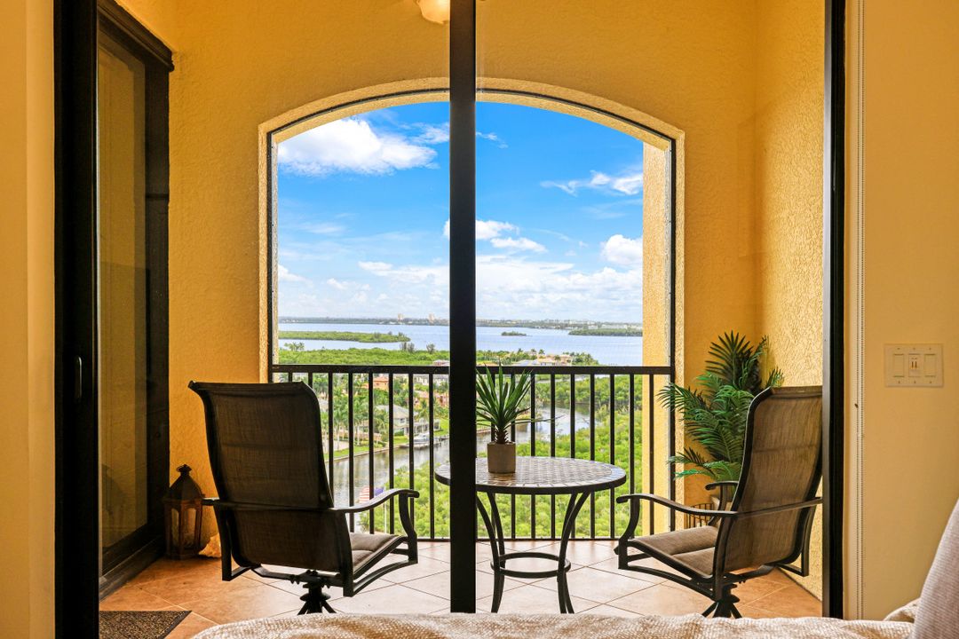 5781 Cape Harbour Dr #1510, Cape Coral, FL 33914