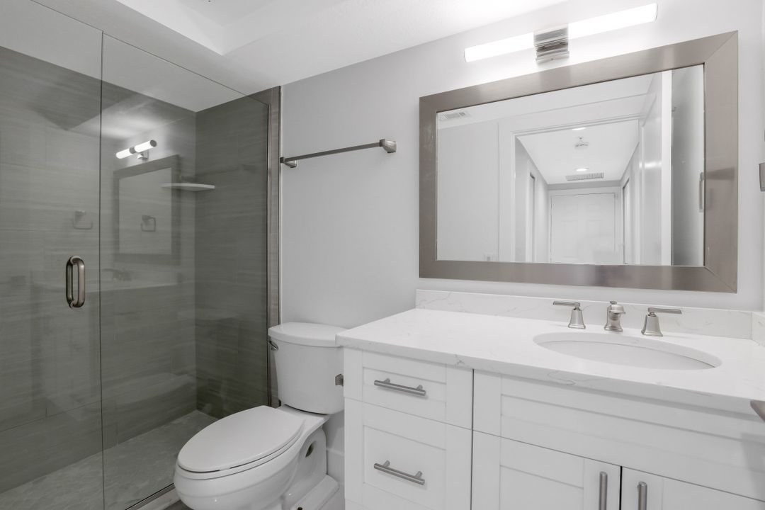 6834 Lantana Bridge Rd #101, Naples, FL 34109