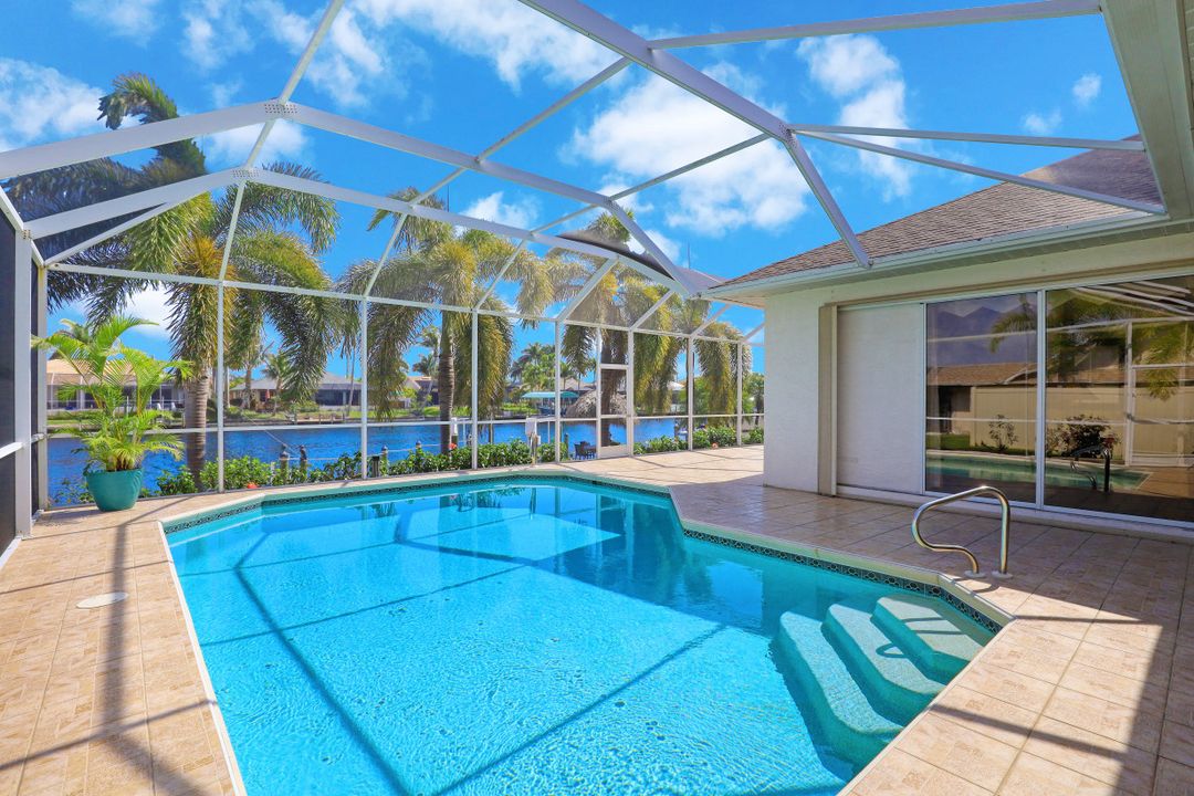 5209 SW 25th Pl, Cape Coral, FL 33914