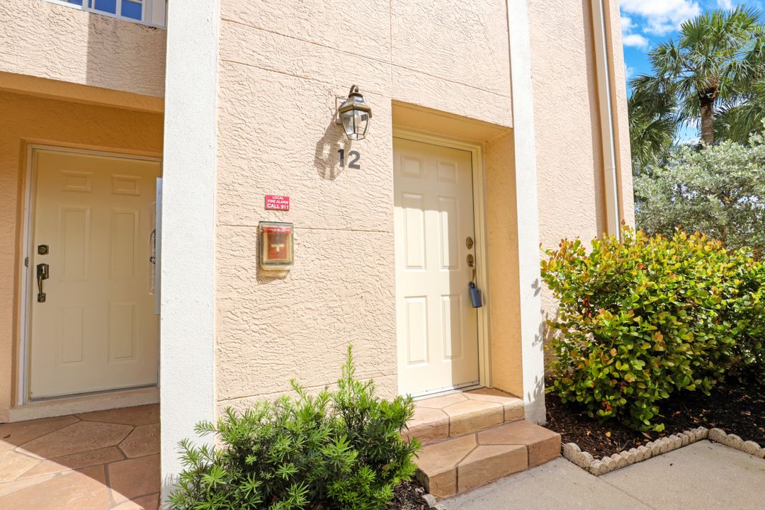 5635 Turtle Bay Dr #12, Naples, FL 34108