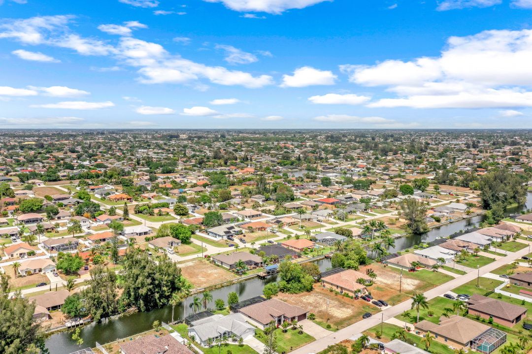 1321 SW 15th Terrace, Cape Coral, FL 33991