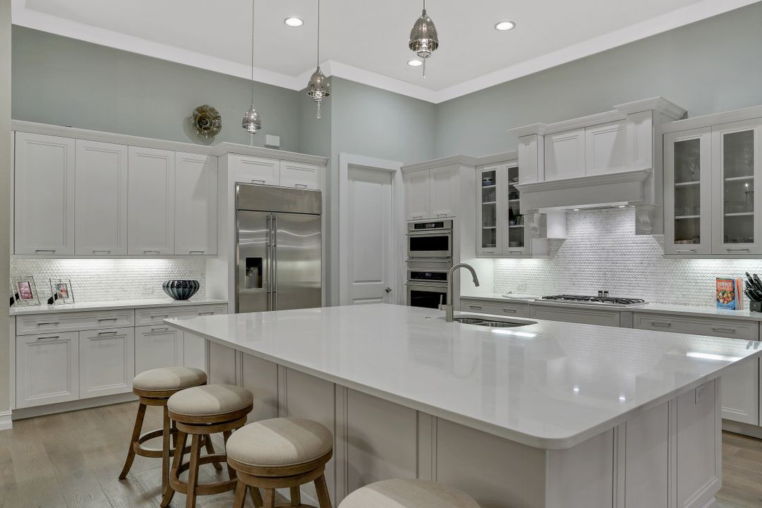 9105 Esplanade Blvd, Naples, FL 34119