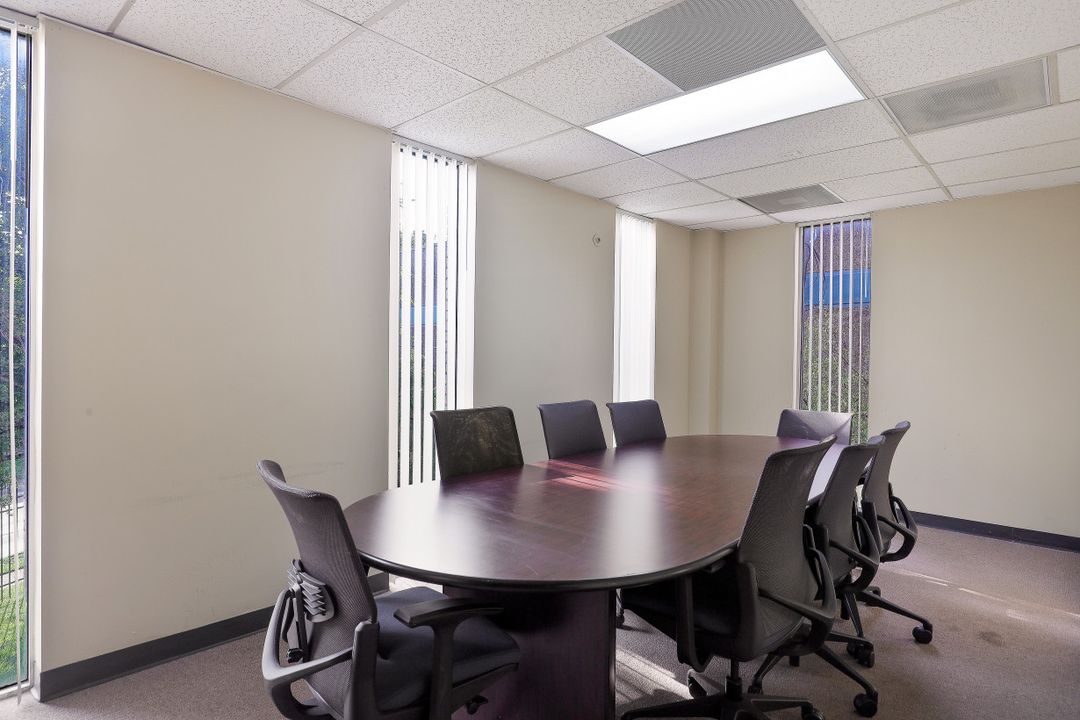 4625 North Fwy, Houston, TX 77022