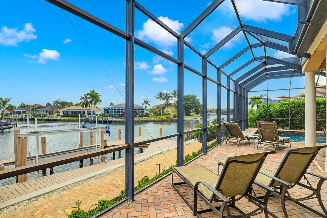 99 Gulfport Ct, Marco Island, FL 34145