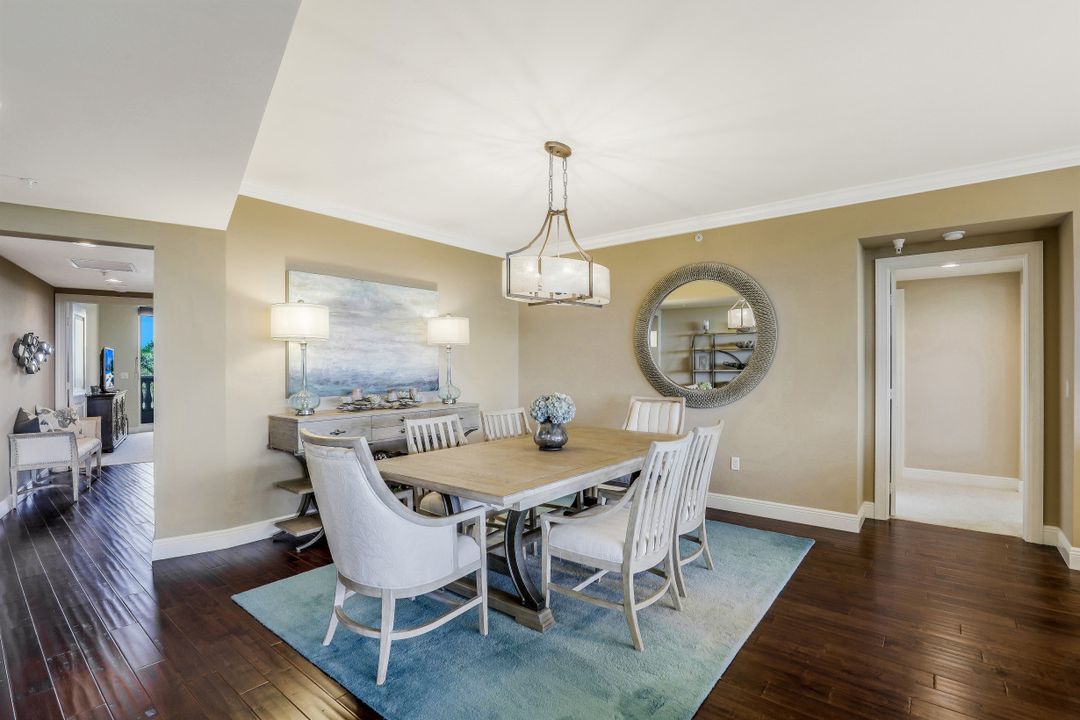 1050 Borghese Ln #303, Naples, FL 34114