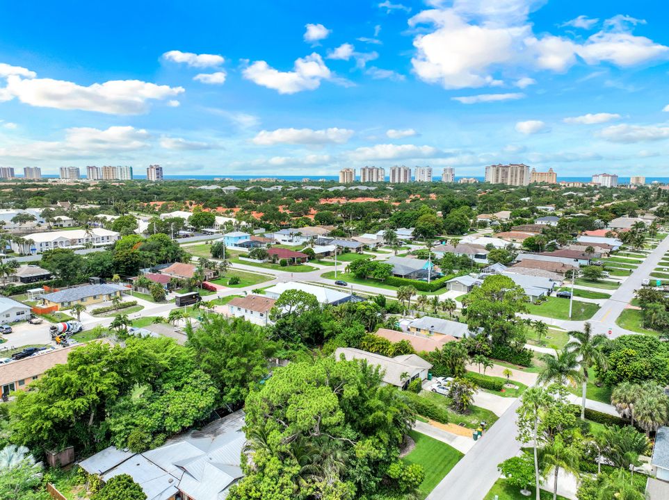 814 93rd Ave N, Naples, FL 34108