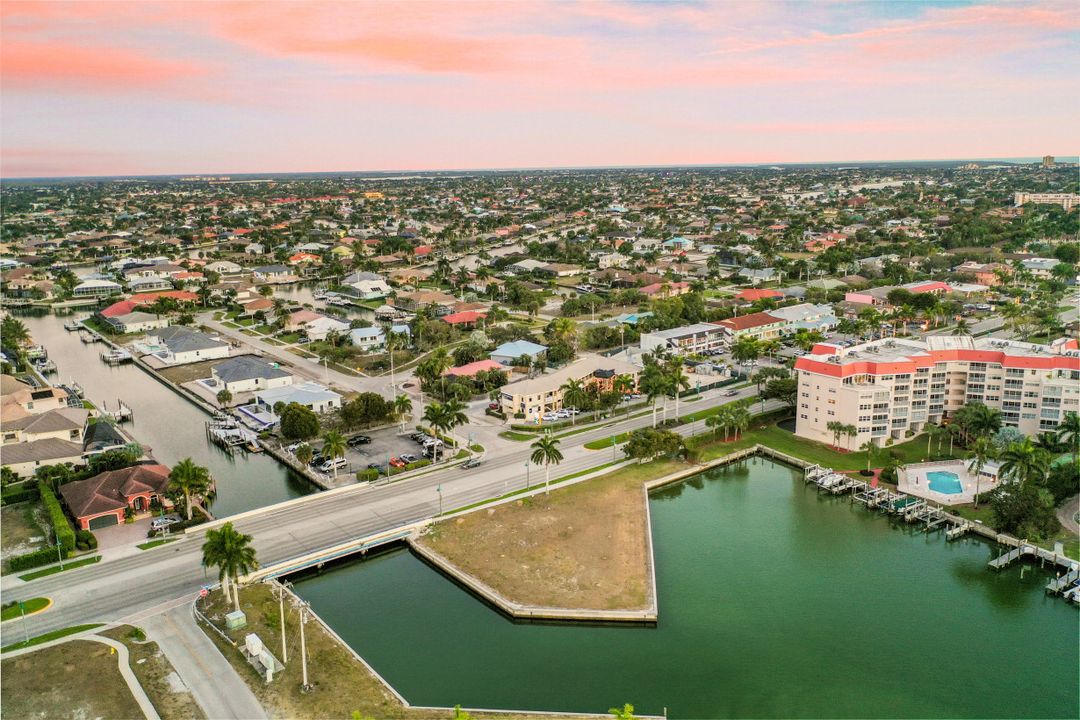 328 N Collier Blvd, Marco Island, FL 34145