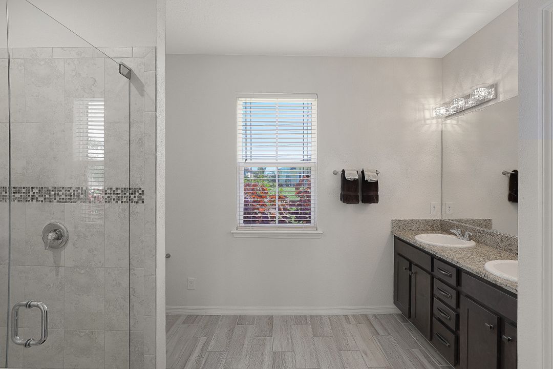 3328 NW 9th Terrace, Cape Coral, FL 33993