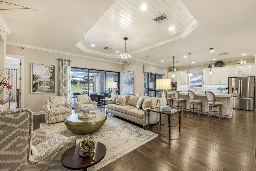 8848 Savona Ct, Naples, FL 34119