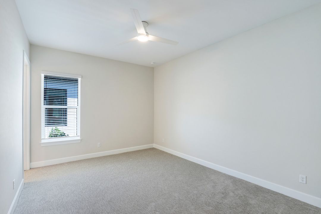 17497 Aquila Ct, Fort Myers, FL 33913