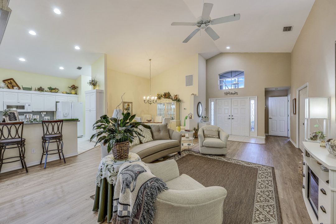 17581 Fan Palm Ct, North Fort Myers, FL 33917