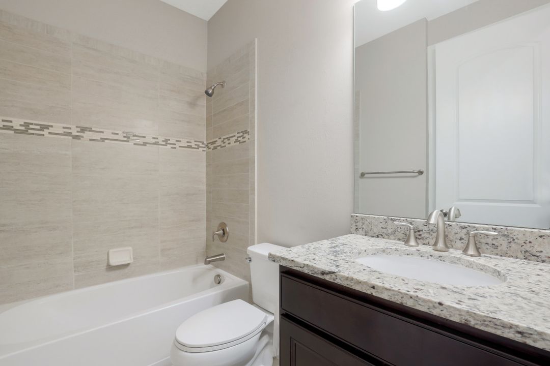 9419 Whooping Crane Wy, Naples, FL 34120