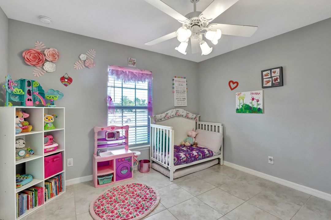 2837 NW 24th Ave, Cape Coral, FL 33993