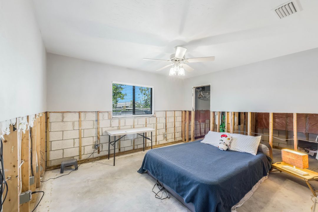 4884 Riverside Dr, Estero, FL 33928