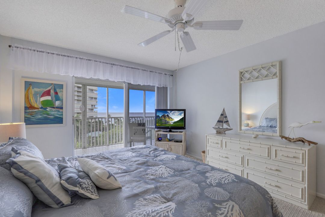 1 Bluebill Ave, Naples, FL 34108