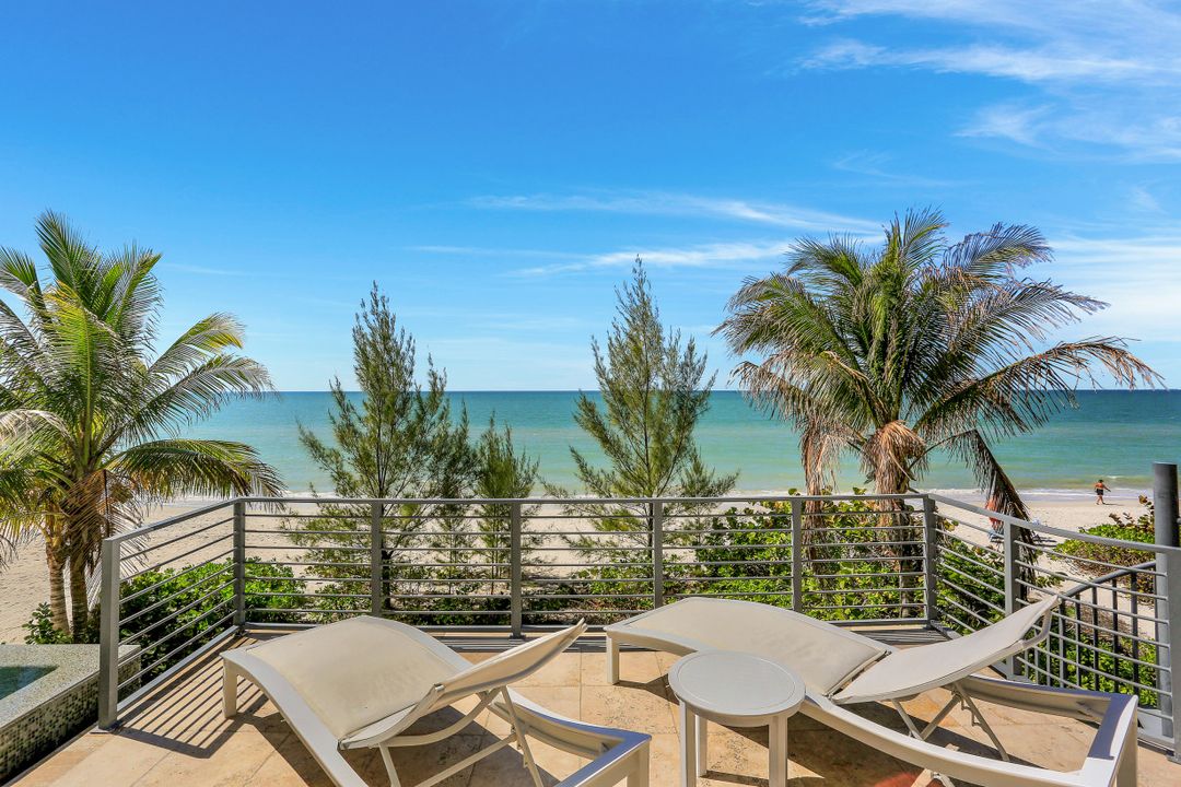 27380 Hickory Blvd, Bonita Springs, FL 34134