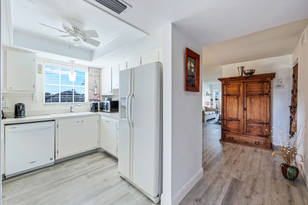 315 St Andrews Blvd #A21, Naples, FL 34113