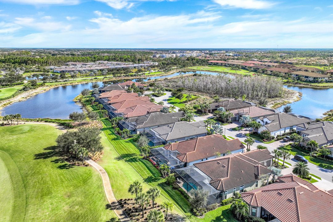 8848 Savona Ct, Naples, FL 34119