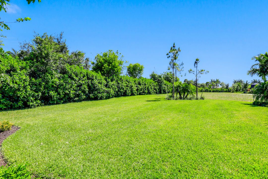 3232 Tavolara Ln, Naples, FL 34114