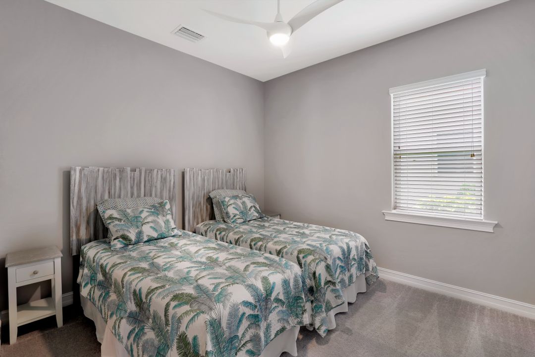 14740 Windward Ln, Naples, FL 34114