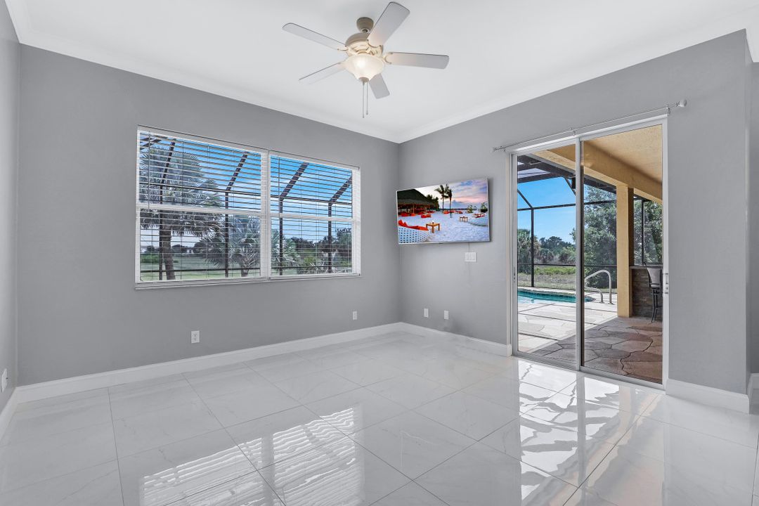 4560 22nd St NE, Naples, FL 34120